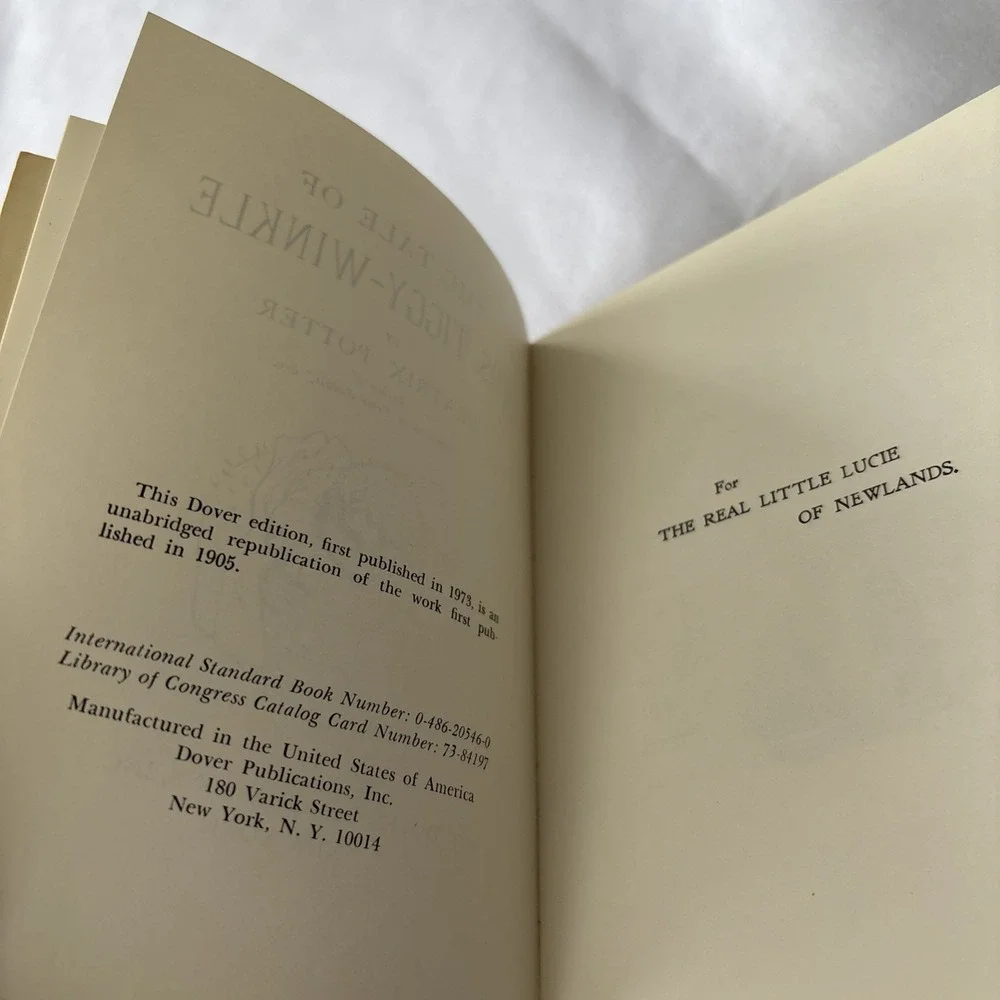 Vintage The Tale of Peter Rabbit & The Tale Of‎ Mrs. Tiggy Winkle Beatrix Potter